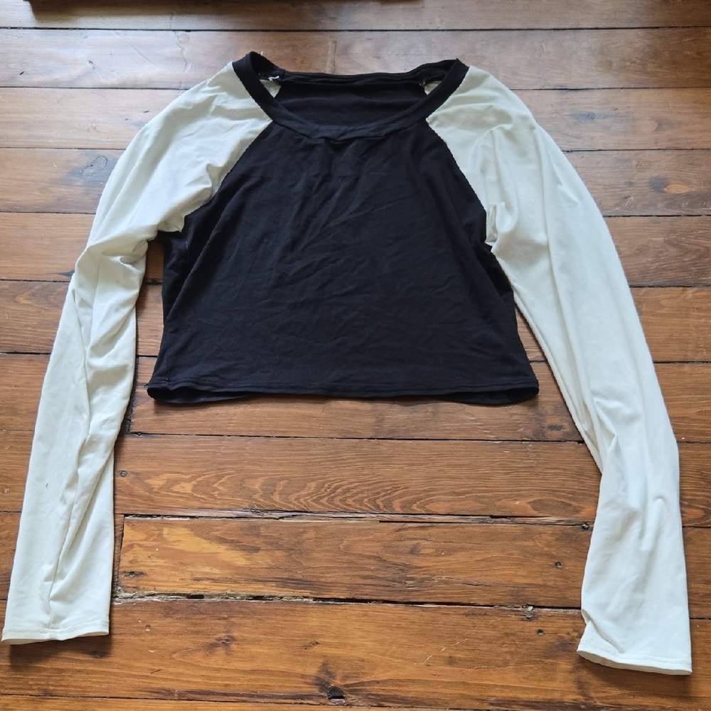 M GAP Black and White Long Sleeve Swim Rash Guard
